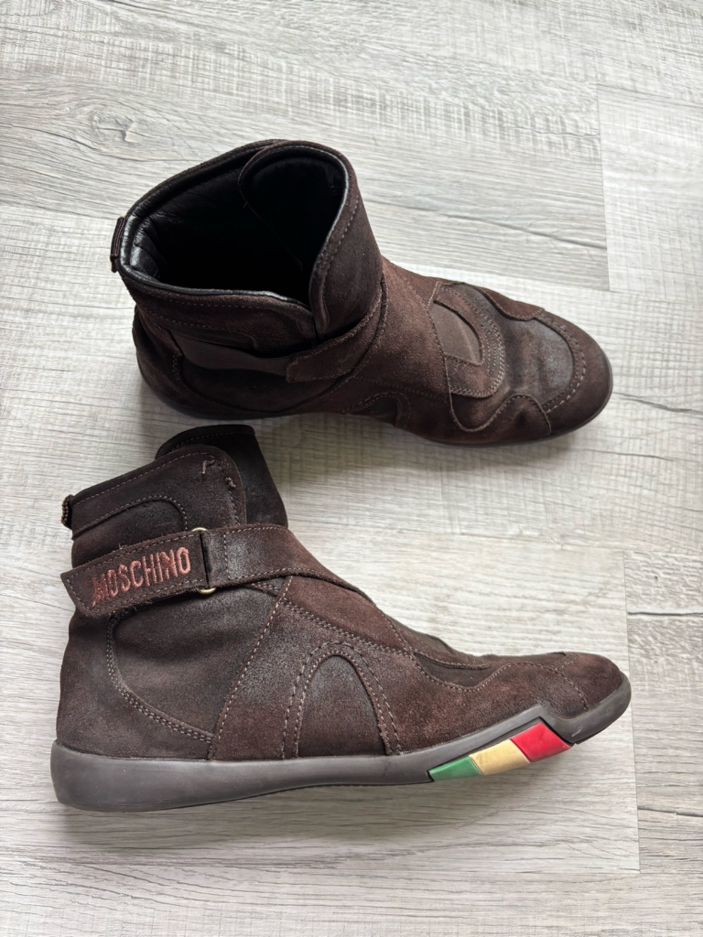 Moschino Women’s Size 39 Brown suede high tops